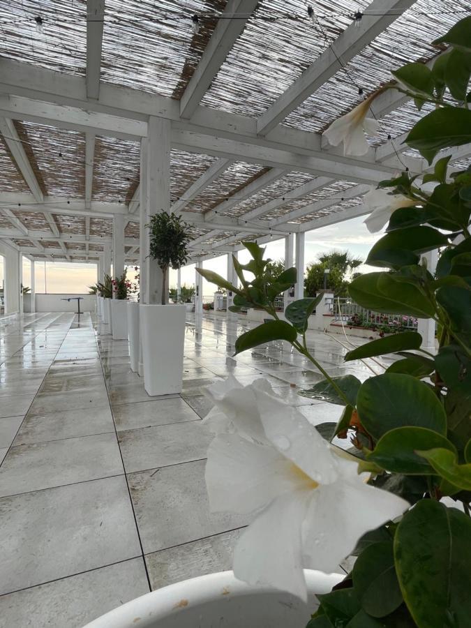 Suite Hotel Dominicus Grisolia Exterior foto
