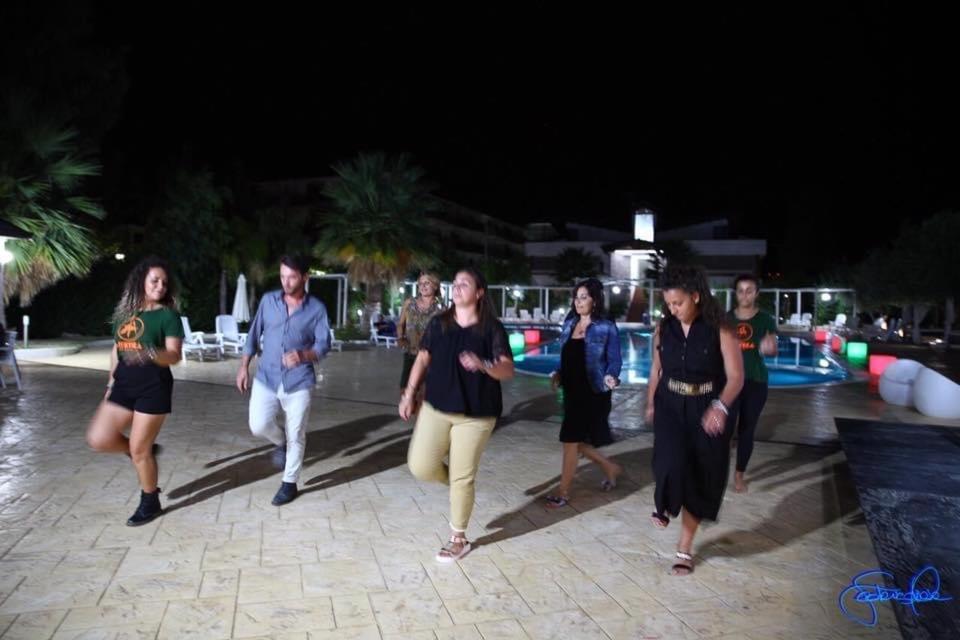 Suite Hotel Dominicus Grisolia Exterior foto